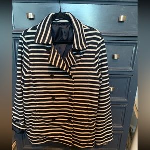 Land’s End navy & white flannel jacket size L in like new condition